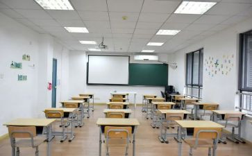 班级年度工作报告6篇