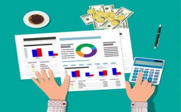 关于财务的工作总结8篇