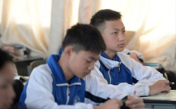 升初中作文600字参考5篇