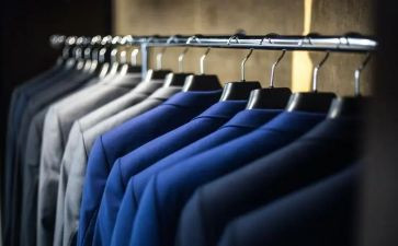服装销售工个人总结5篇