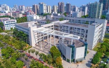 高校教师个人总结范文8篇