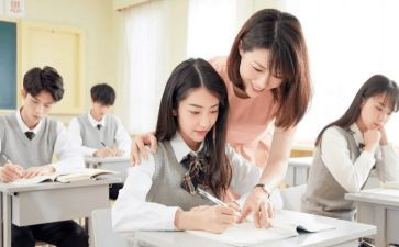 教师评高职个人总结8篇