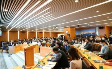 教师讲座心得体会优秀8篇