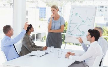 财务科科长述职报告模板7篇