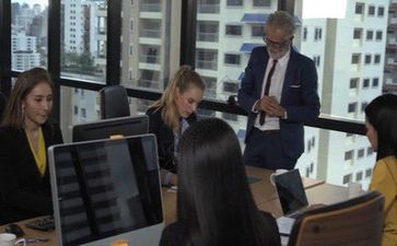 领导年度个人述职报告范文6篇