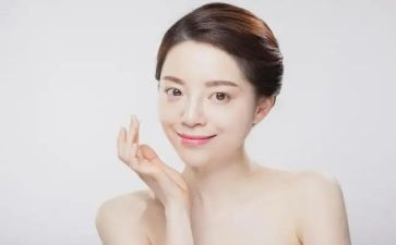 美容前台的个人总结6篇