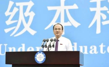 校长最精彩的述职报告7篇