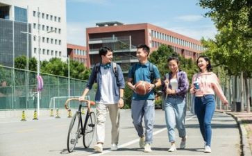 学生会月总结个人800字6篇
