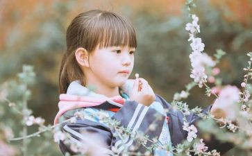 画小女孩作文推荐7篇