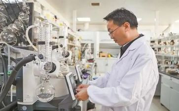 研究生毕业鉴定表的自我鉴定最新8篇