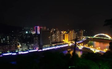 写夜晚的作文600字8篇