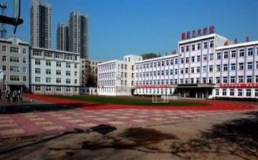 中专毕业生自我鉴定400字7篇